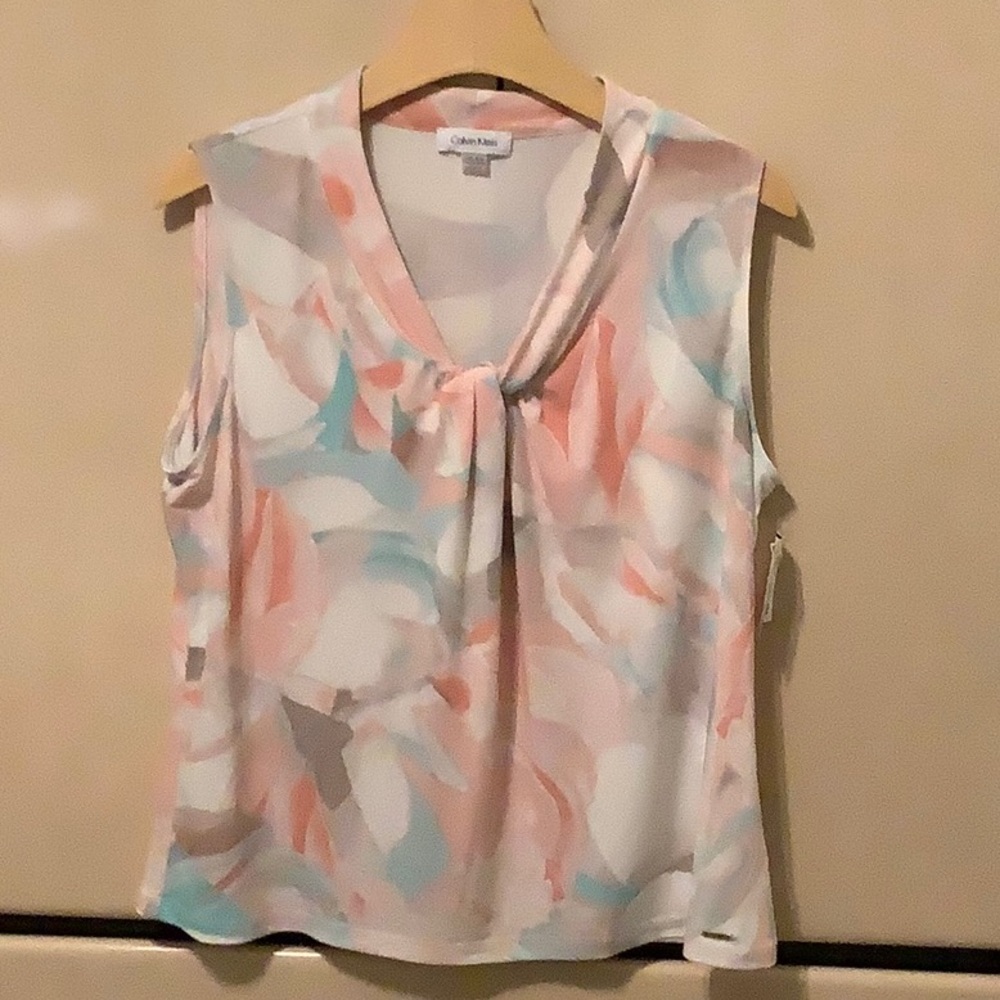 Sleeveless top